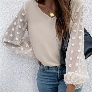 Cream bishop polka dot sleeve blouse top M